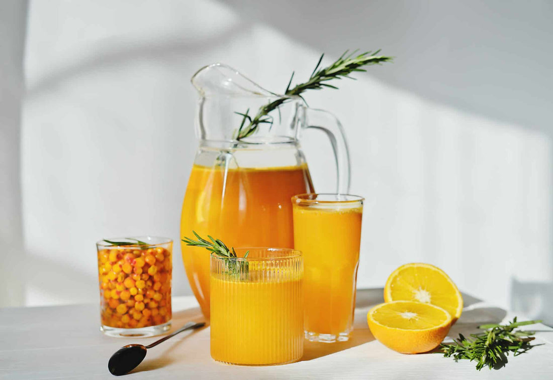 Saftkuren, Smoothies oder ganze Früchte: Was ist am besten für deinen Körper?
